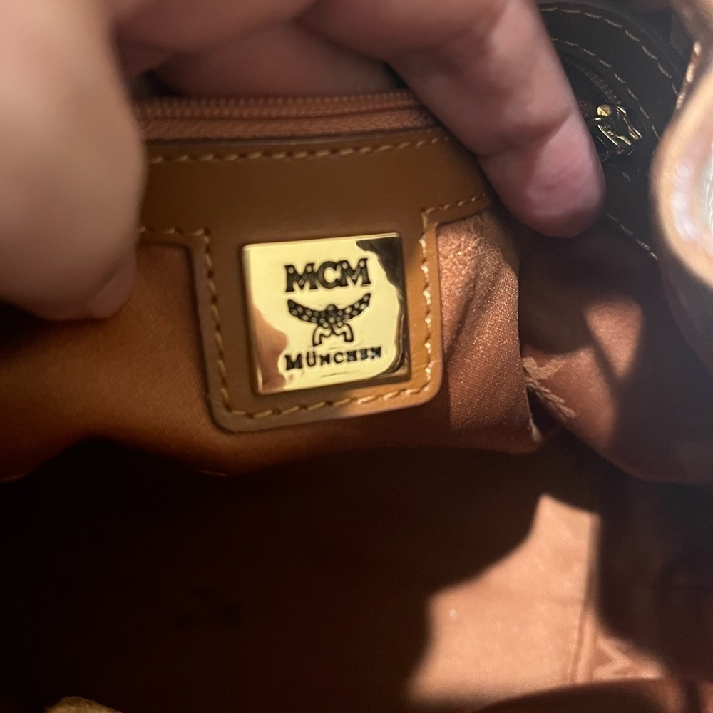 MCM SMALL COGNAC VISETOS DRAWSTRING BAG - Picture 16 of 16